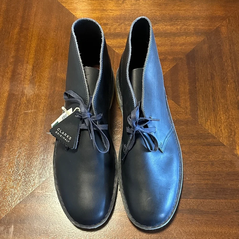 Clarks Men's Navy Leather Desert Boots - Picture 2 of 6